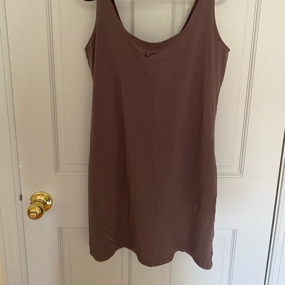 Cutest Exercise Dress - Picture 2 of 6